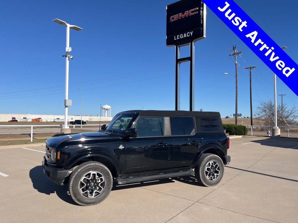 2023 Ford Bronco 4-Door Outer Banks