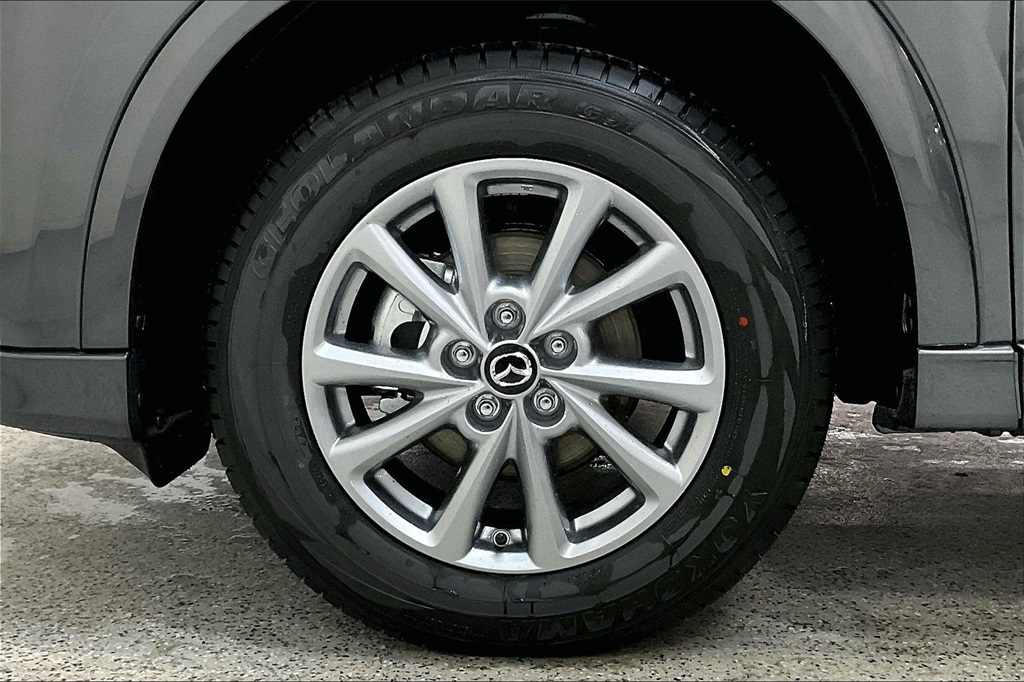 2025 MAZDA CX-5 - Image 11