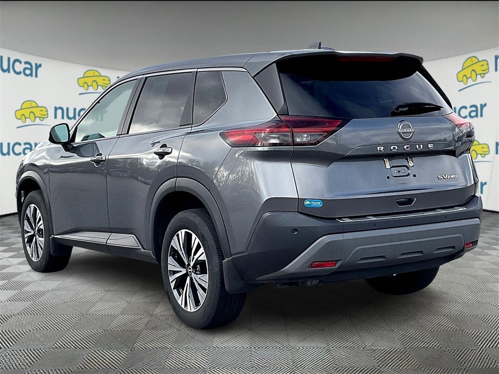 2022 Nissan Rogue SV photo 4