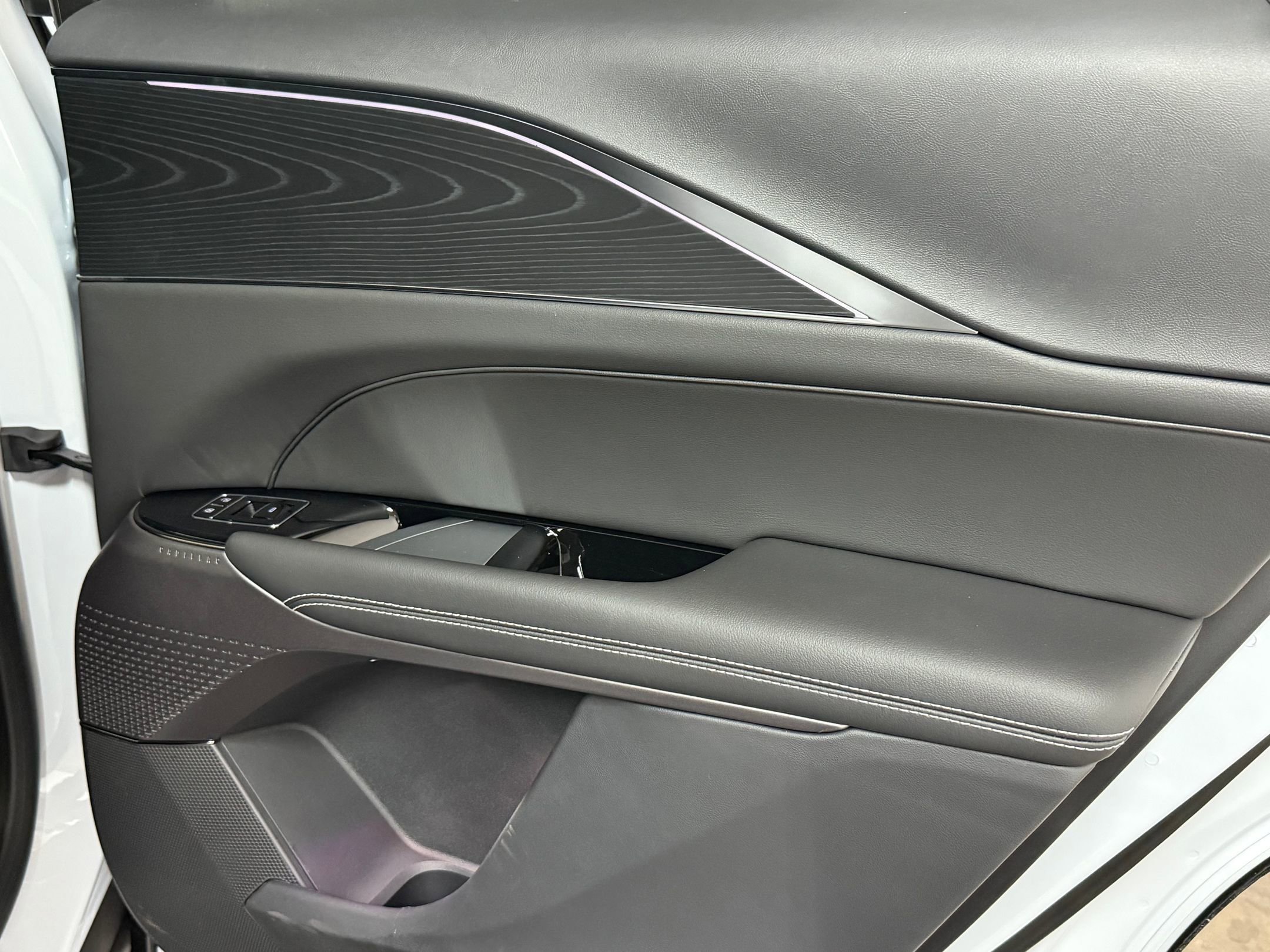 2026 Cadillac Lyriq Sport photo 36