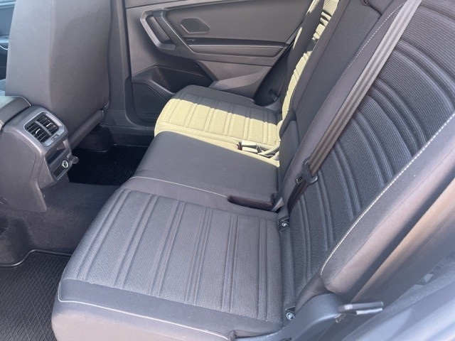 2022 Volkswagen Tiguan S photo 3