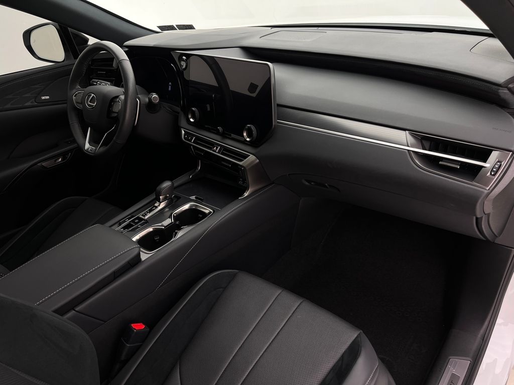 2024 Lexus RX 500h F SPORT Performance photo 18