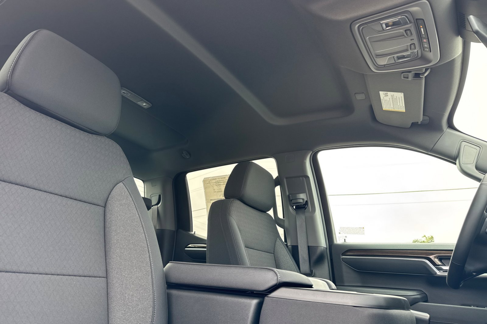 2025 Chevrolet Silverado 1500 photo 16