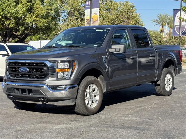 2023 Ford F-150 XLT photo 3
