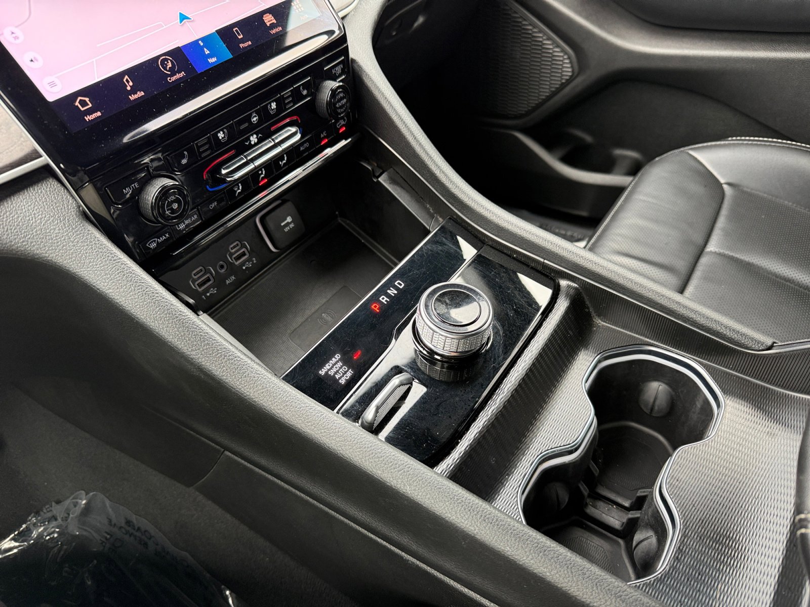 2024 Jeep Grand Cherokee Limited photo 13