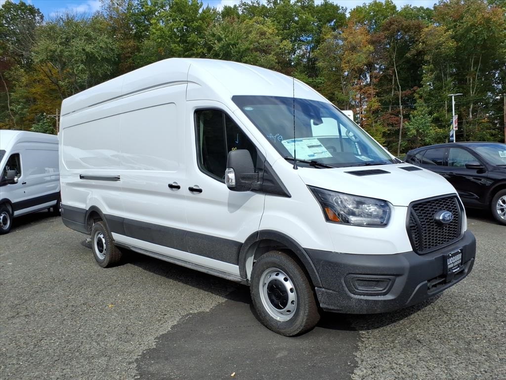 2025 Ford Transit Van Base's photo