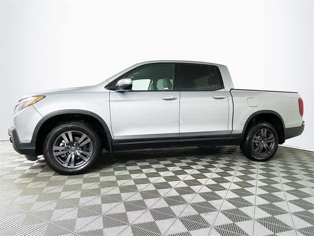 2020 Honda Ridgeline Sport photo 4