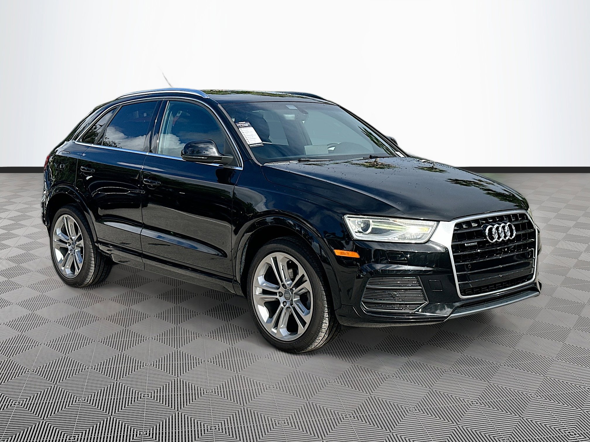 2016 Audi Q3