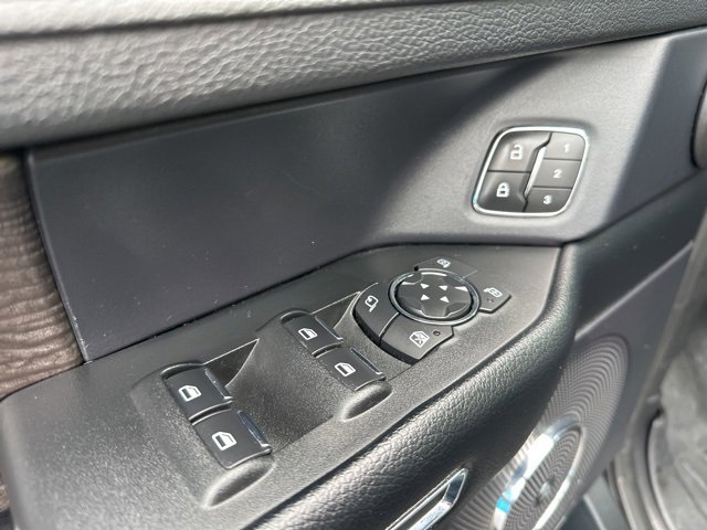 2019 Ford Expedition Limited photo 26