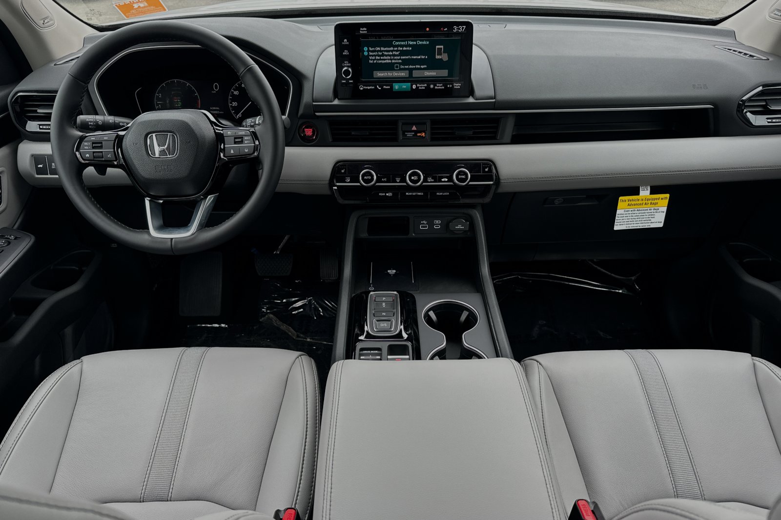 2025 Honda Pilot Touring photo 14