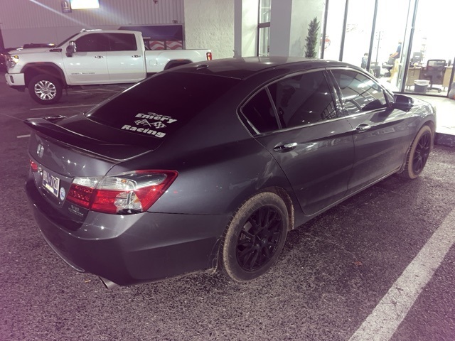 2014 Honda Accord Touring photo 2