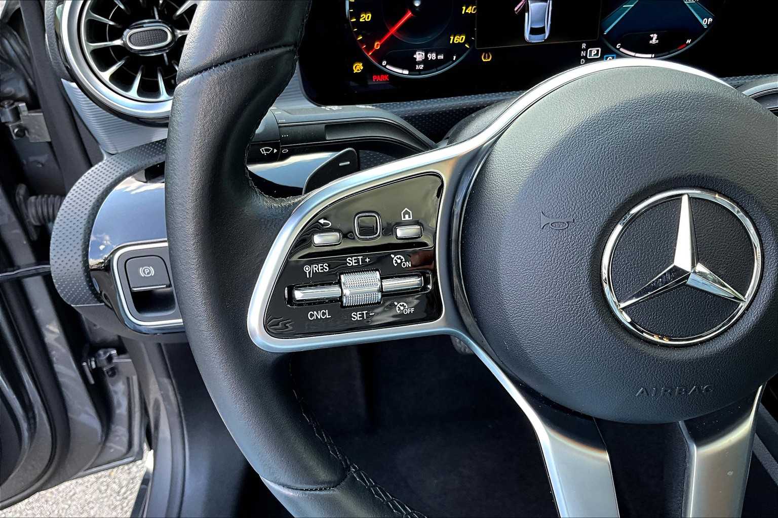 2022 Mercedes Benz A 220 photo 22