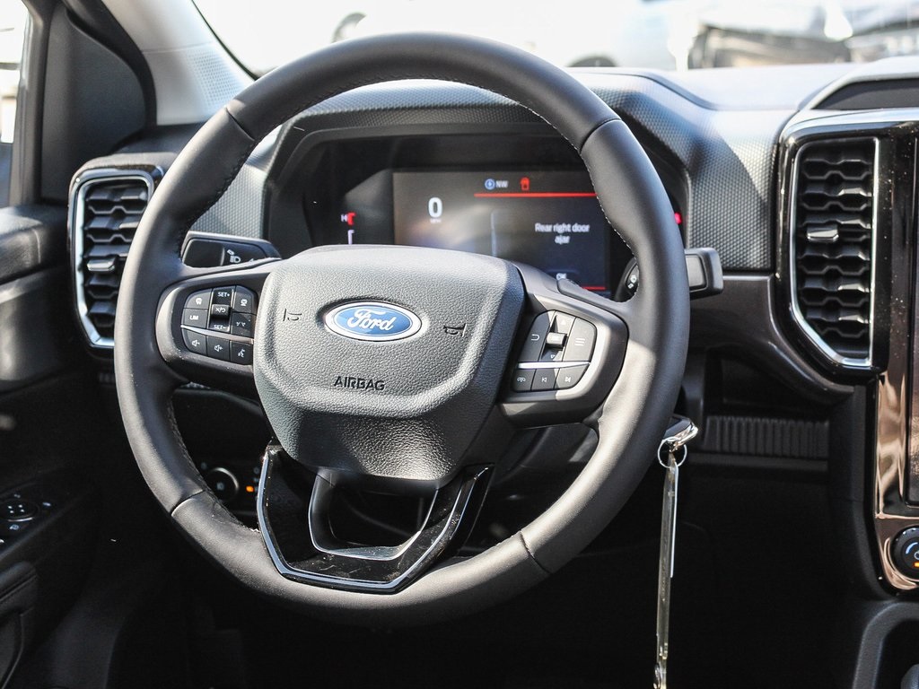 2025 Ford Ranger XLT photo 14