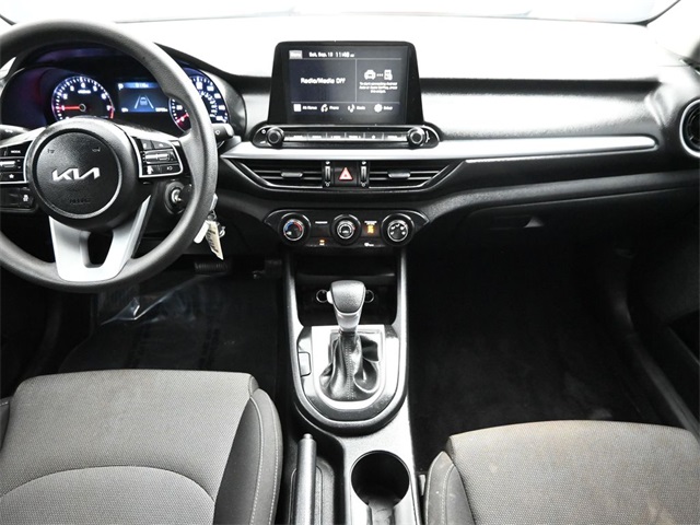 2023 Kia Forte LXS photo 14