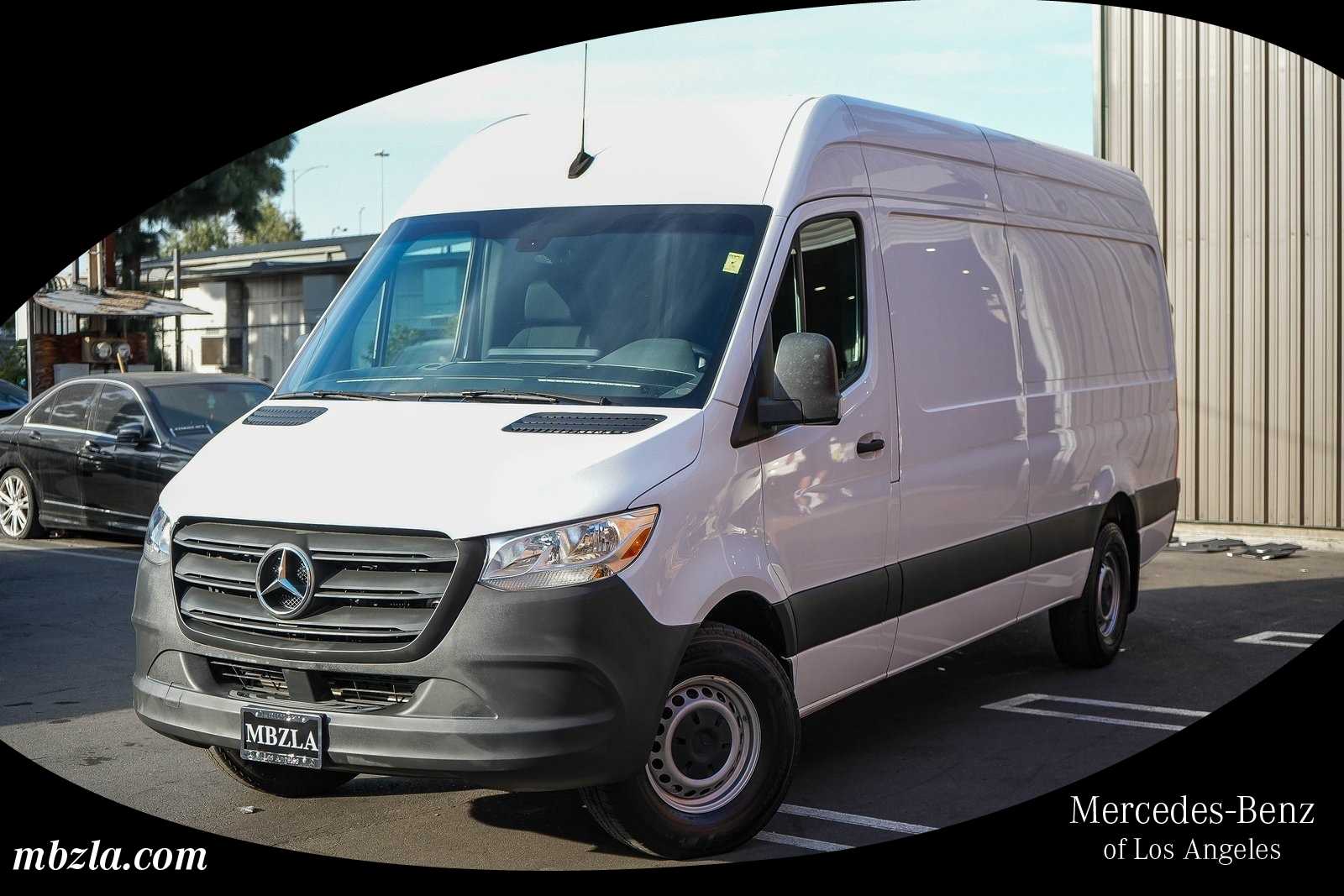 2021 Mercedes-Benz Sprinter Cargo Van Base