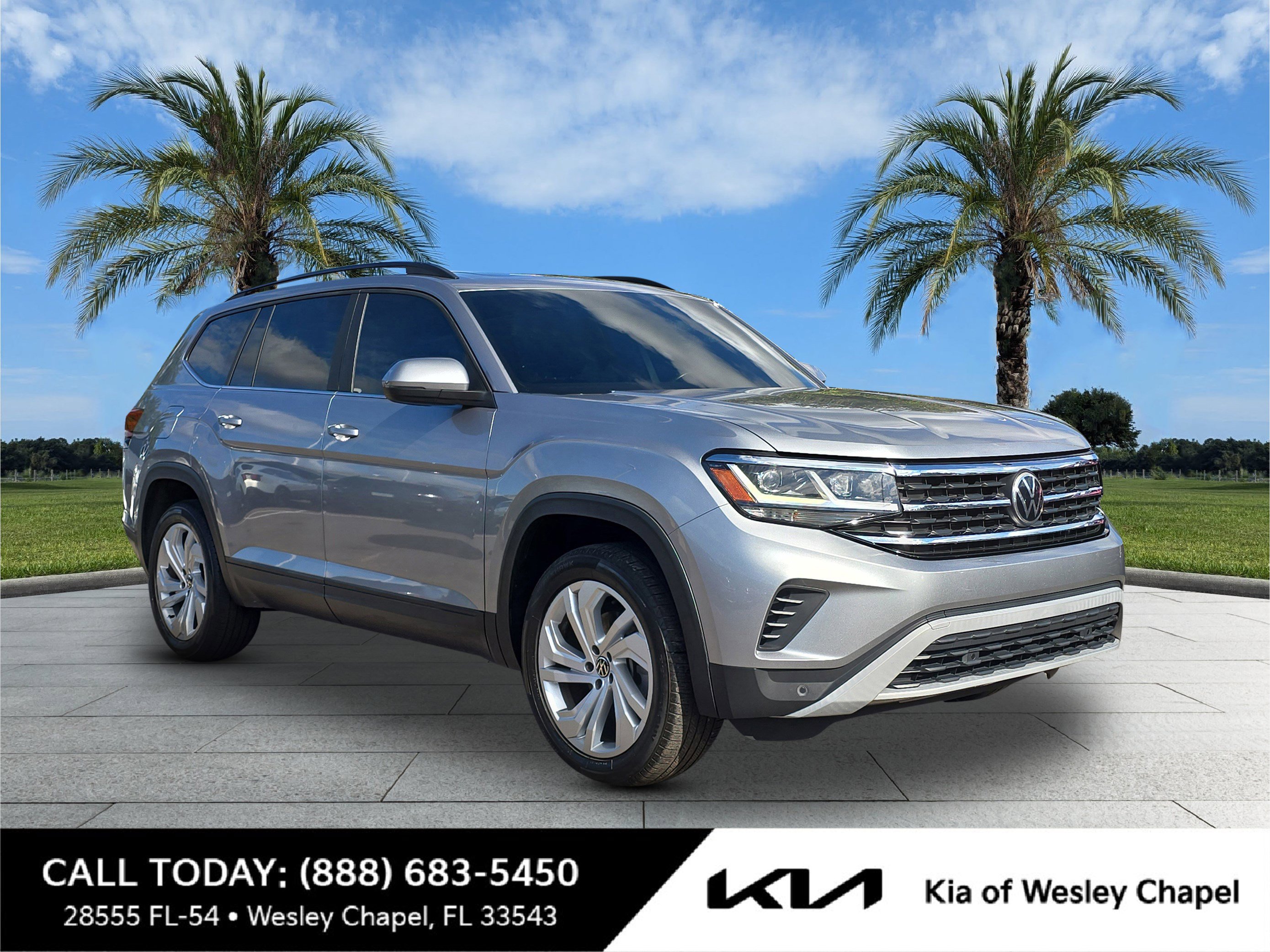 2021 Volkswagen Atlas SE w/Tech's photo