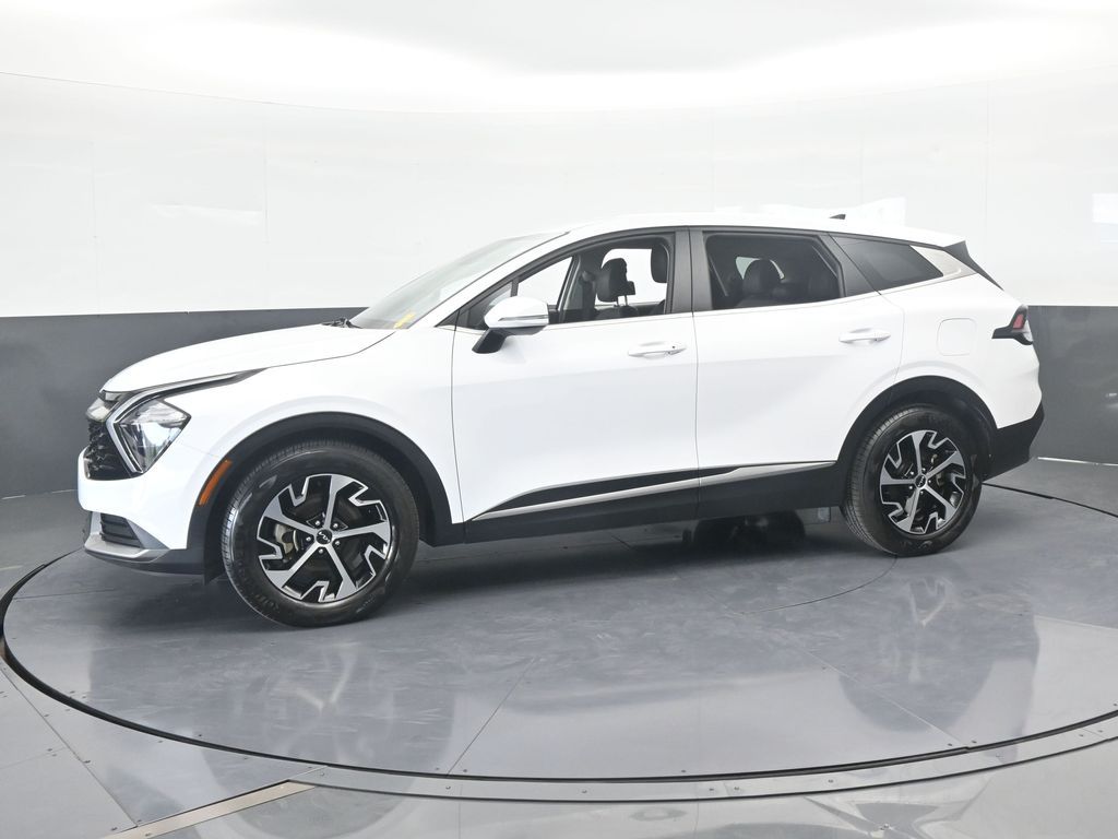 2023 Kia Sportage EX's photo