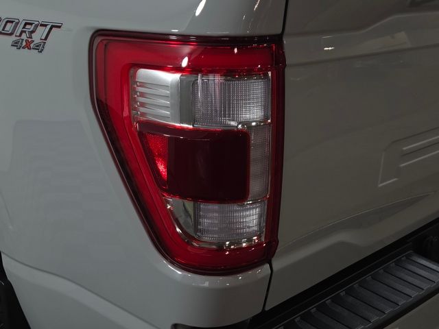 2023 Ford F-150 Lariat photo 12