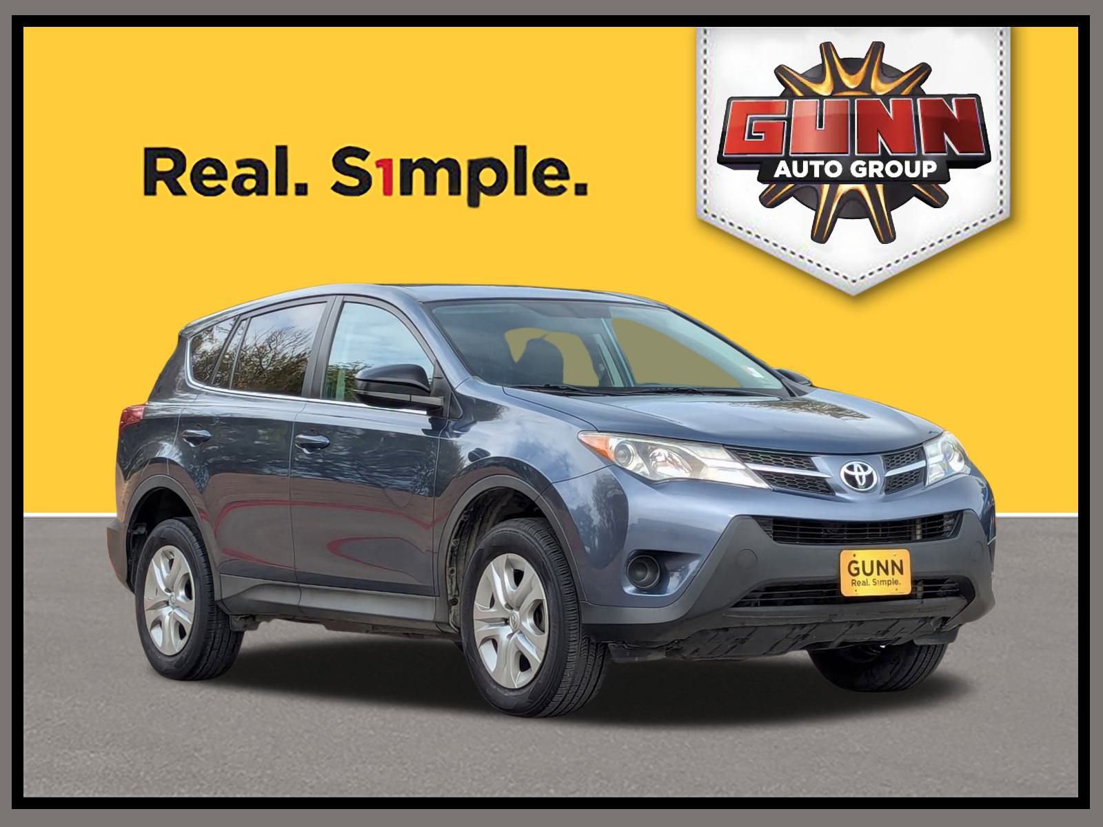 2014 Toyota RAV4 LE's photo