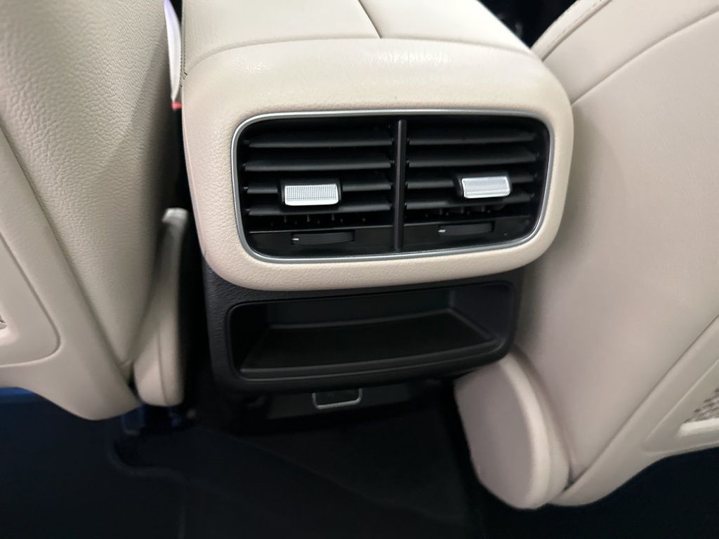 2025 Mercedes Benz GLE 350 4MATIC photo 18