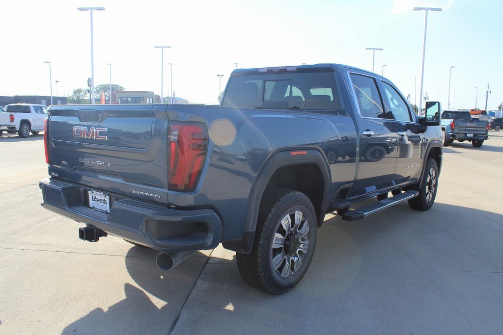 2026 Gmc Sierra 2500 HD Denali photo 3