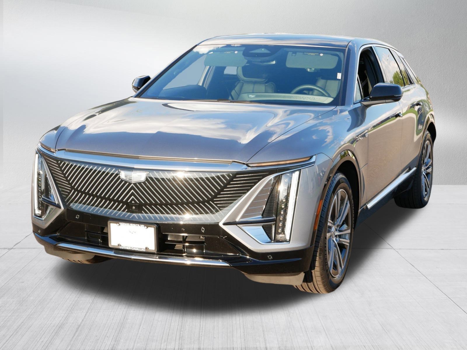 Certified 2024 Cadillac LYRIQ Luxury 1 with VIN 1GYKPPRL2RZ104437 for sale in Vadnais Heights, MN