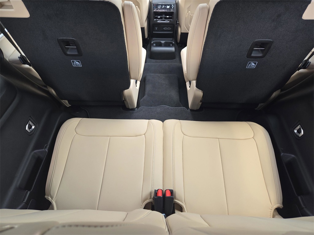 2025 Jeep Grand Cherokee Limited photo 21