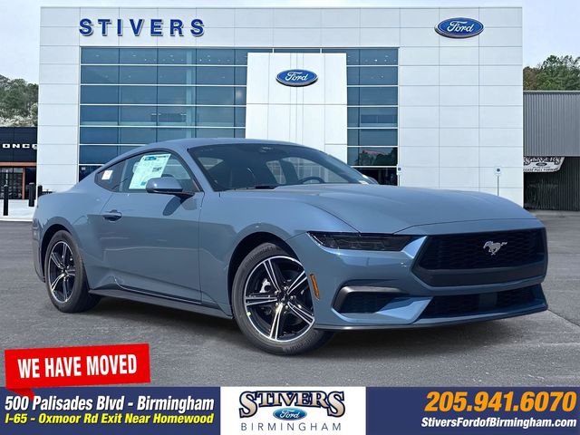 2025 Ford Mustang EcoBoost's photo