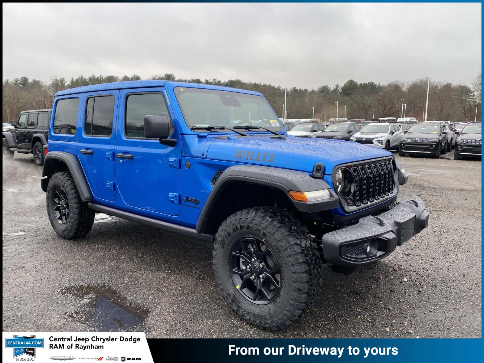 2026 Jeep Wrangler 4-Door Willys's photo