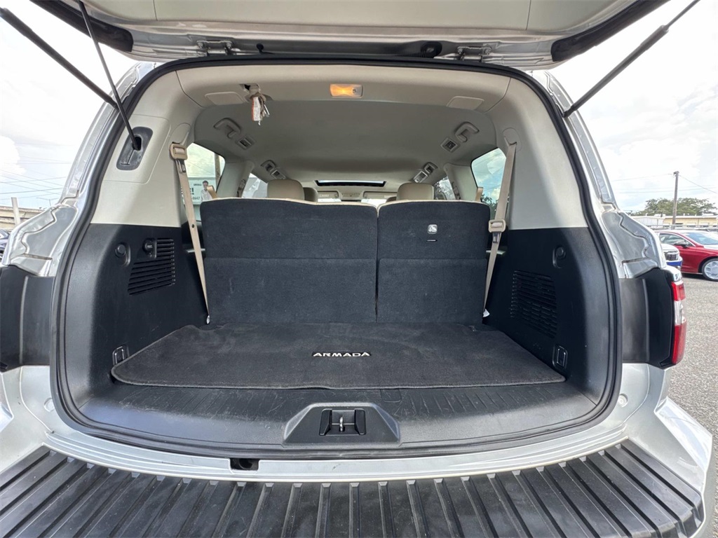 2021 Nissan Armada SL photo 15