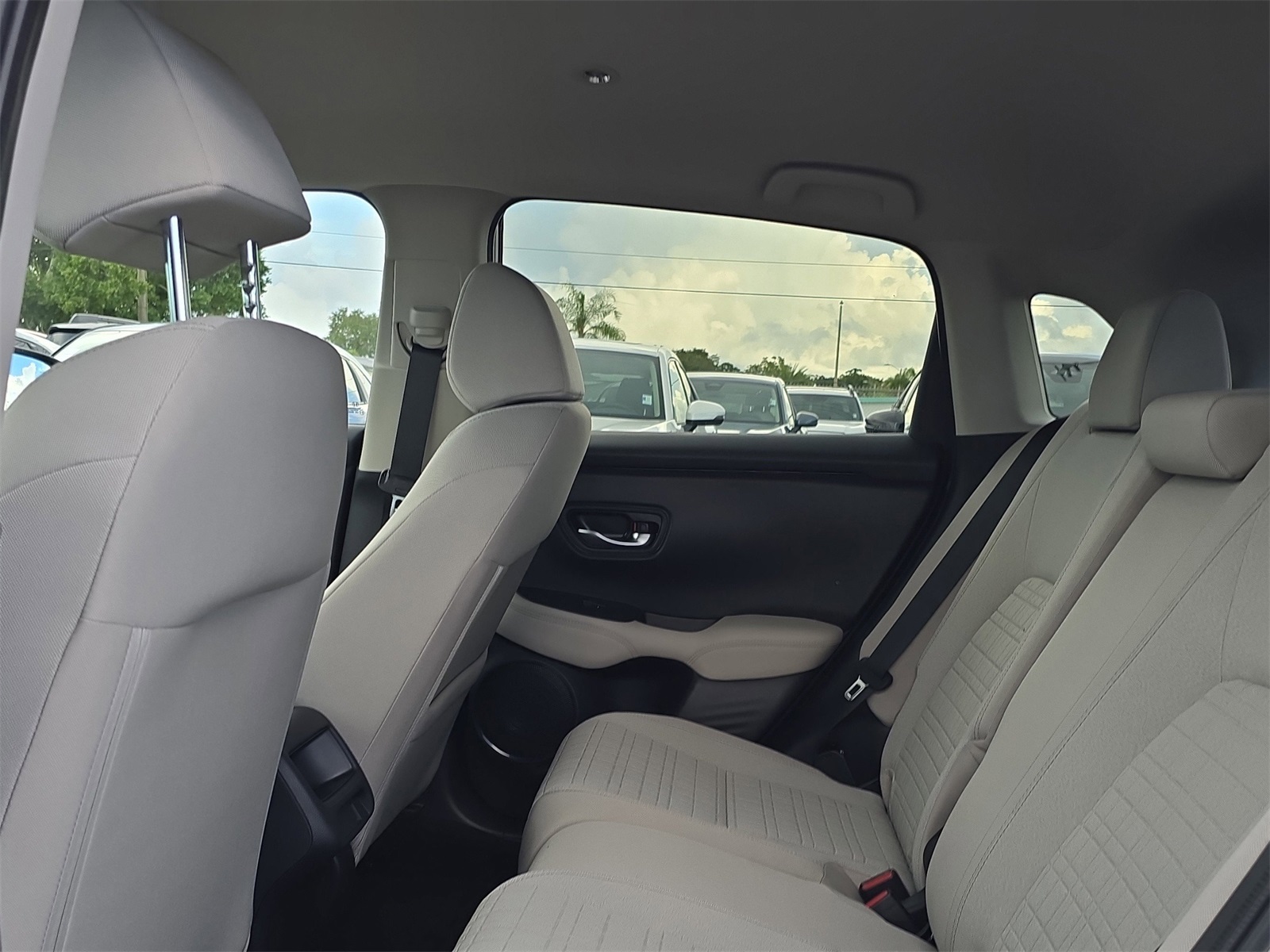 2026 Honda HR-V LX photo 15