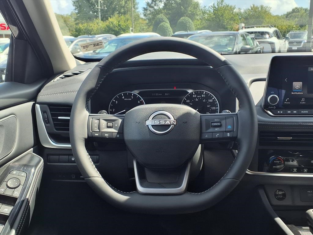 2026 Nissan Rogue SV photo 10