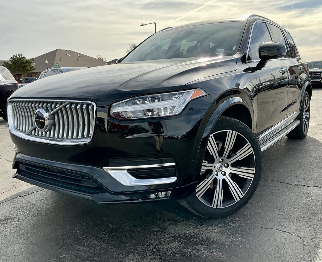 2022 Volvo XC90 Inscription's photo