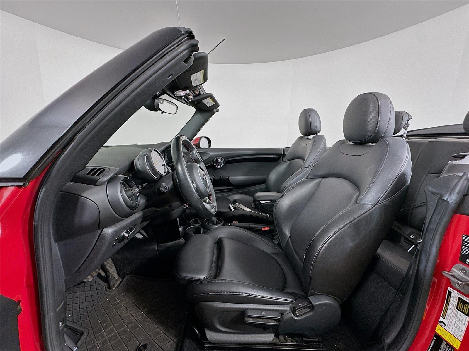 2019 Mini Cooper Convertible S photo 6