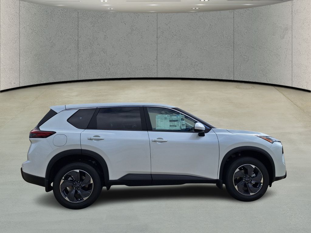 2026 Nissan Rogue SV photo 4