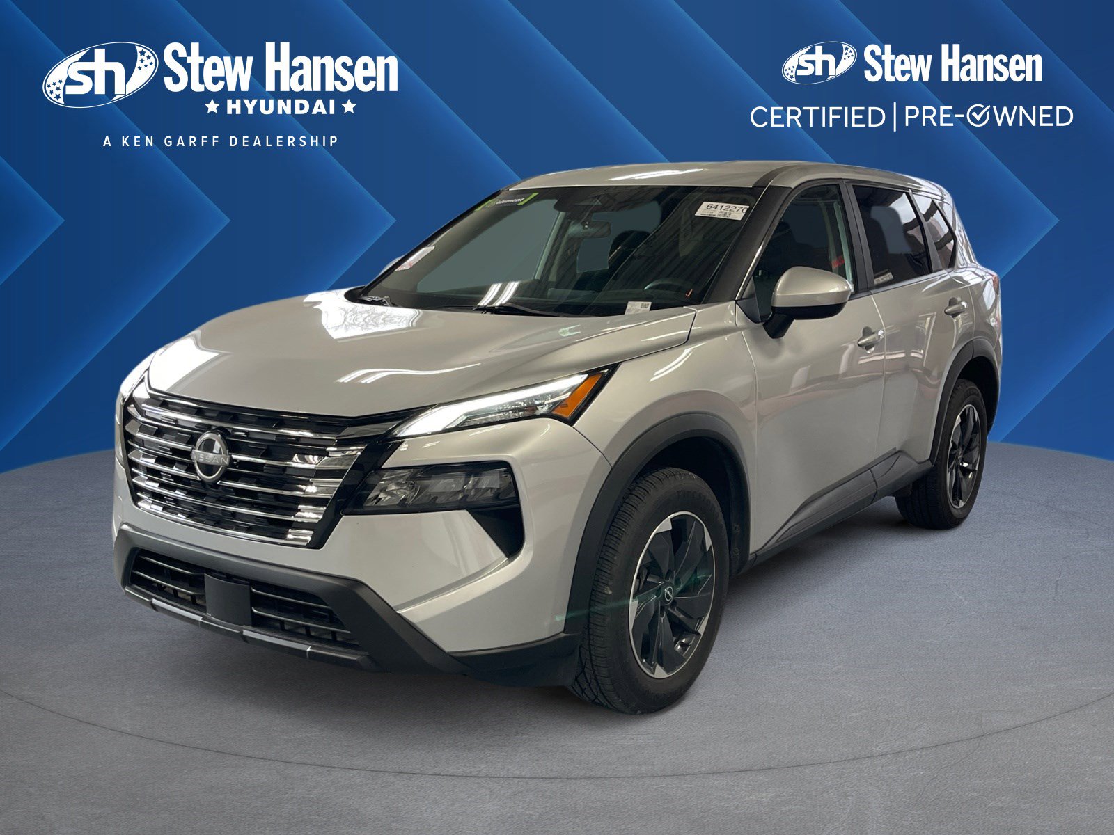 2024 Nissan Rogue SV's photo