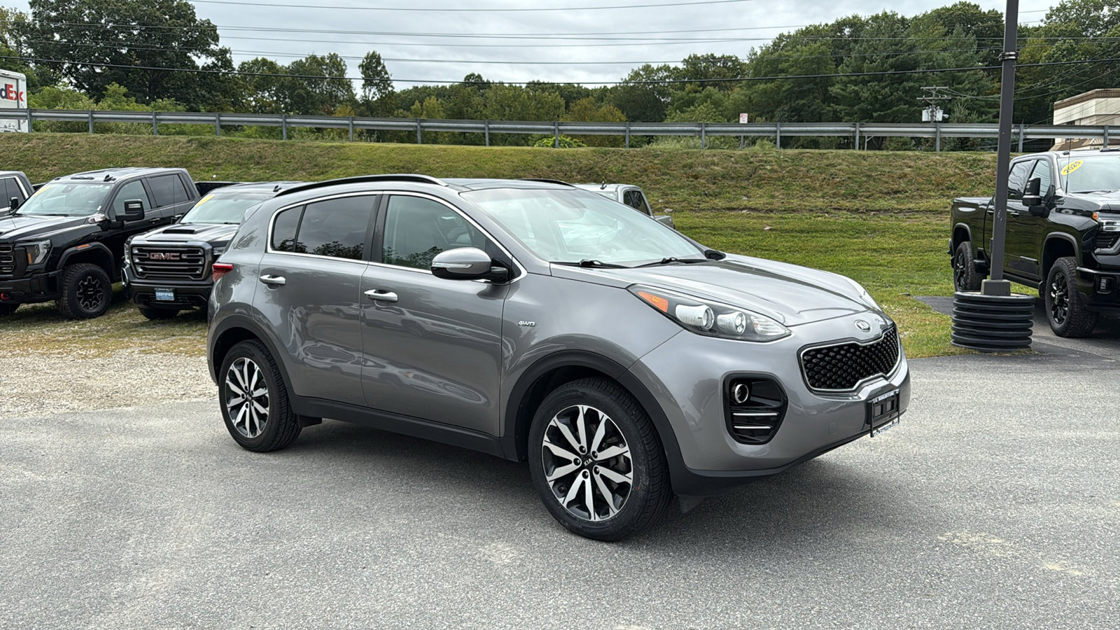 2018 Kia Sportage EX photo 2