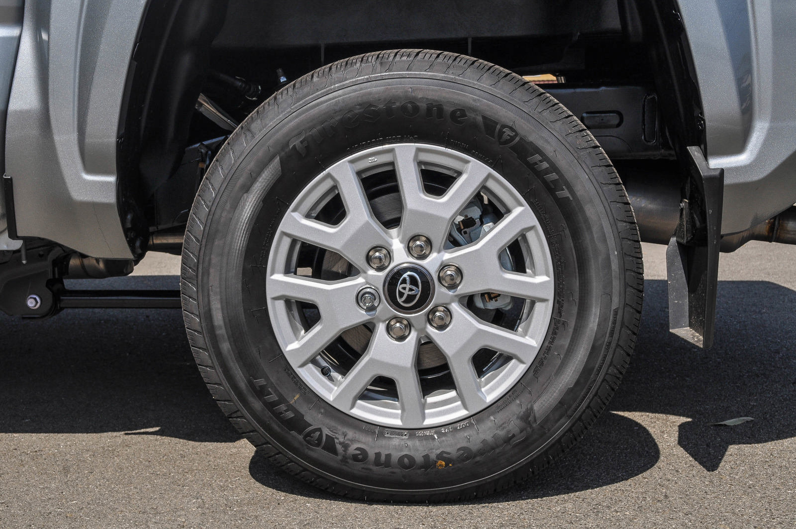 2024 Toyota Tacoma SR5 4x4 photo 10