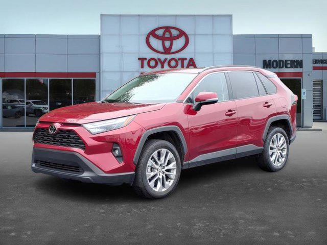 2023 Toyota RAV4 XLE Premium's photo