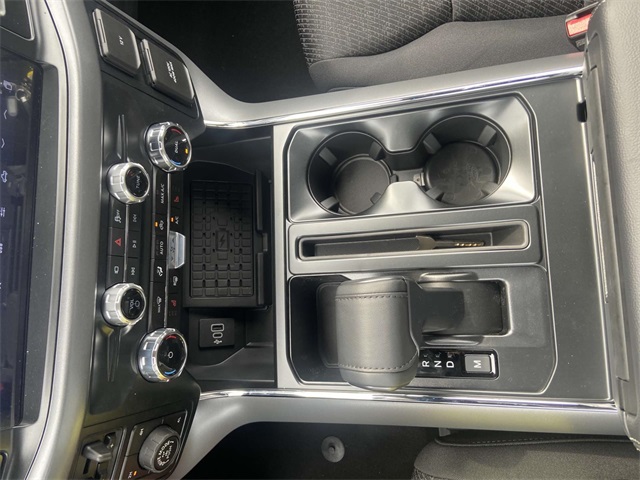 2025 Ford F-150 XLT photo 18