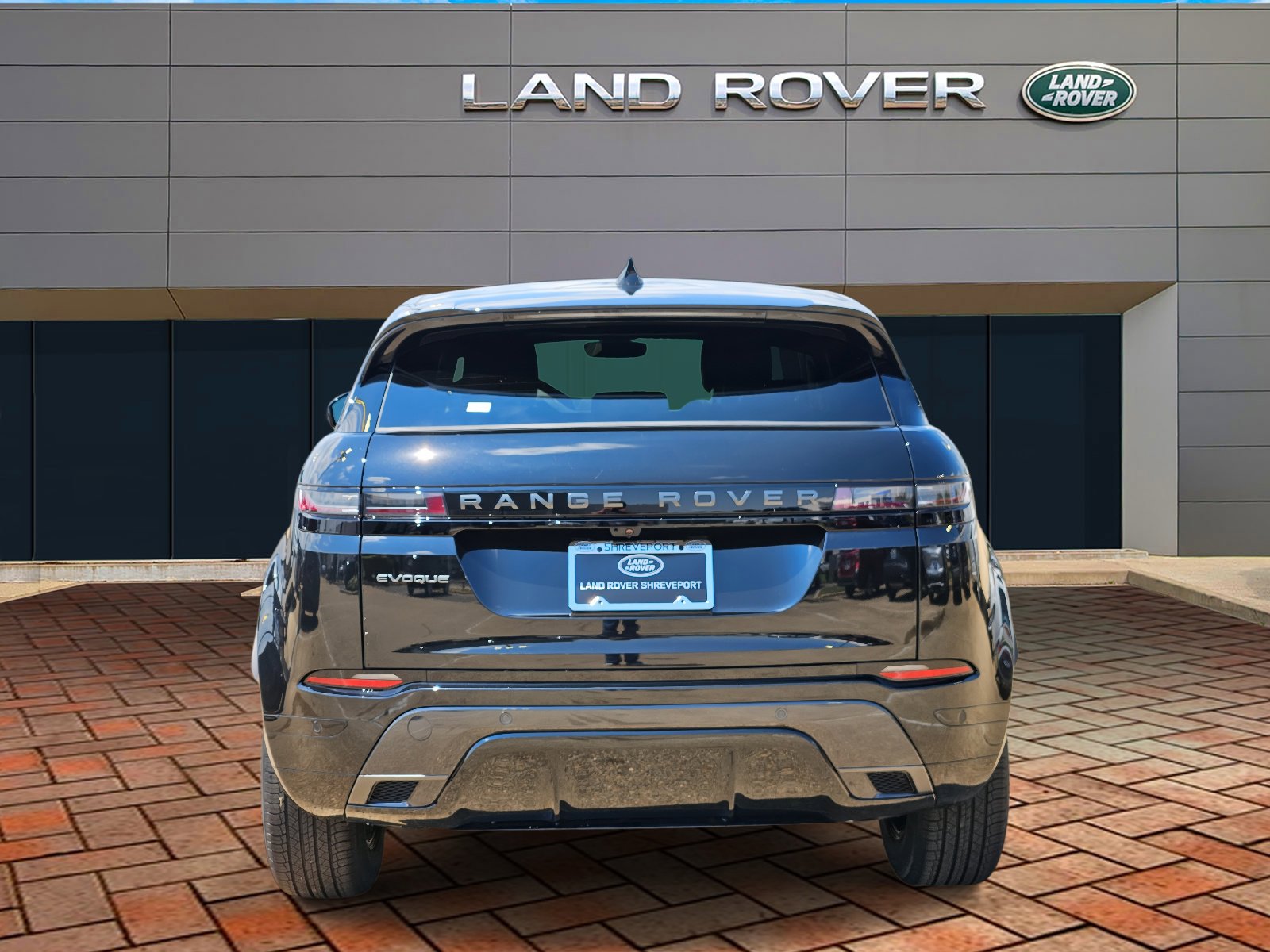 2026 Land Rover Range Rover Evoque Dynamic SE photo 4