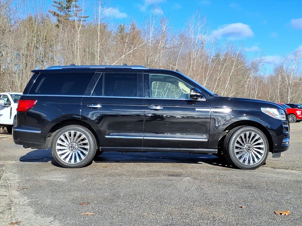 2018 Lincoln Navigator Reserve photo 2