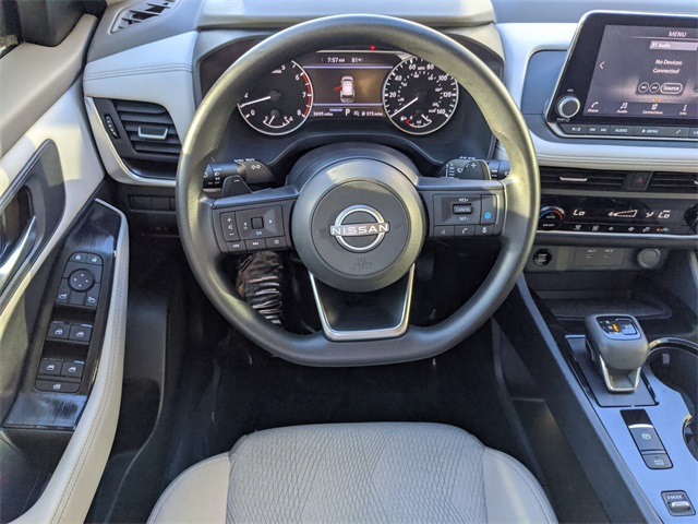 2024 Nissan Rogue SV photo 13