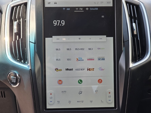 2024 Ford Edge Titanium photo 6
