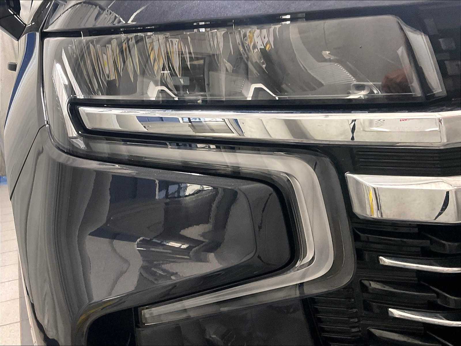 2022 Chevrolet Tahoe LT photo 29