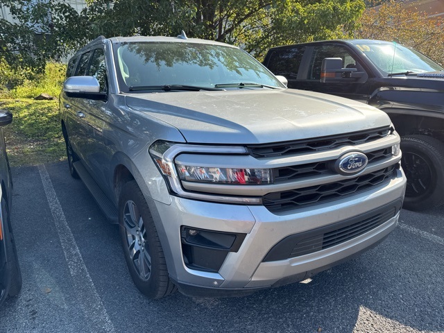 2024 Ford Expedition MAX XLT photo 3