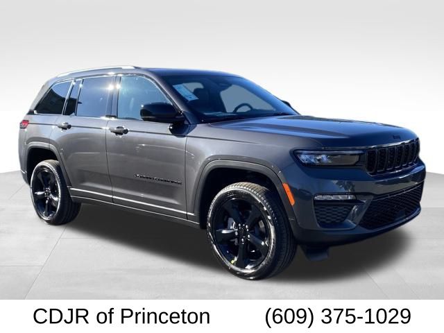 2025 Jeep Grand Cherokee Limited's photo