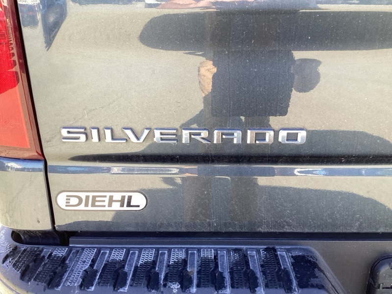 2021 Chevrolet Silverado 1500 Custom photo 9
