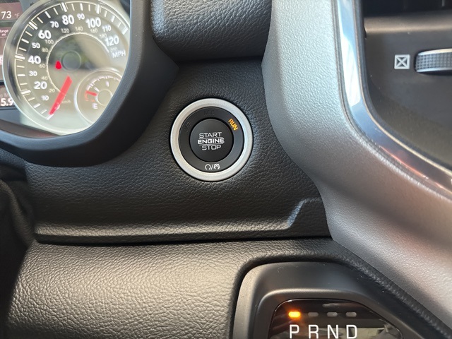 2021 Ram 1500 Laramie photo 25