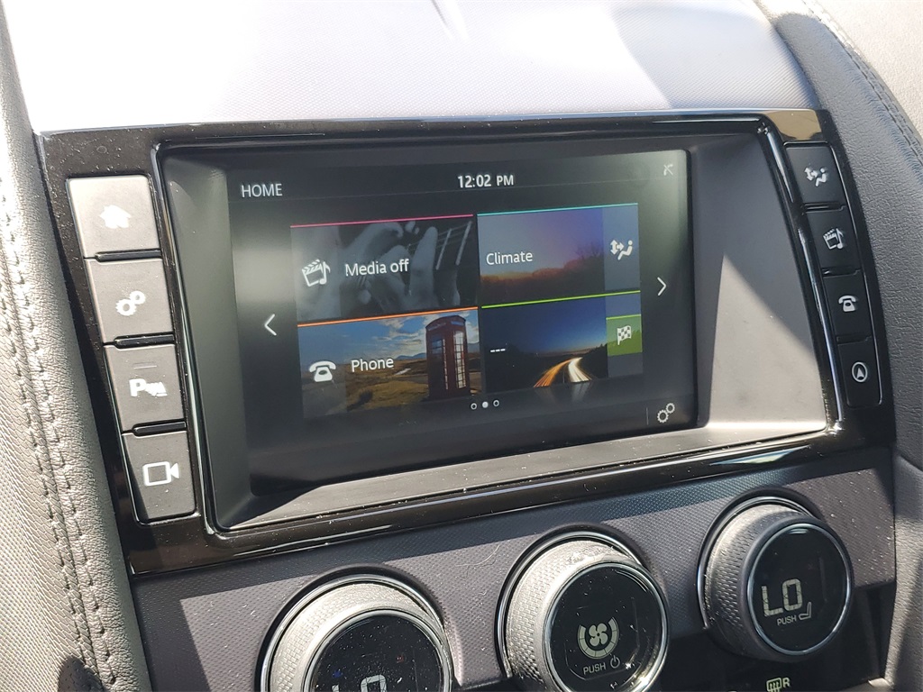 2018 Jaguar F-TYPE Base photo 23